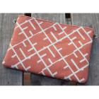 横型外入れ　久保田　大入角文字　薄紅